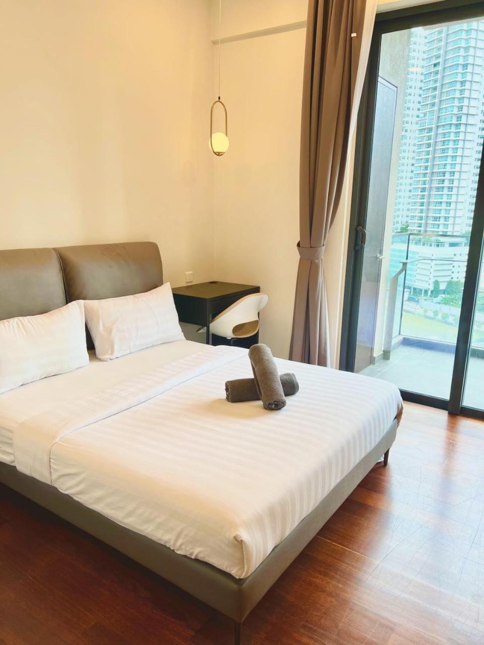 Crown Suites The Manor Klcc Kuala Lumpur City Center Ngoại thất bức ảnh