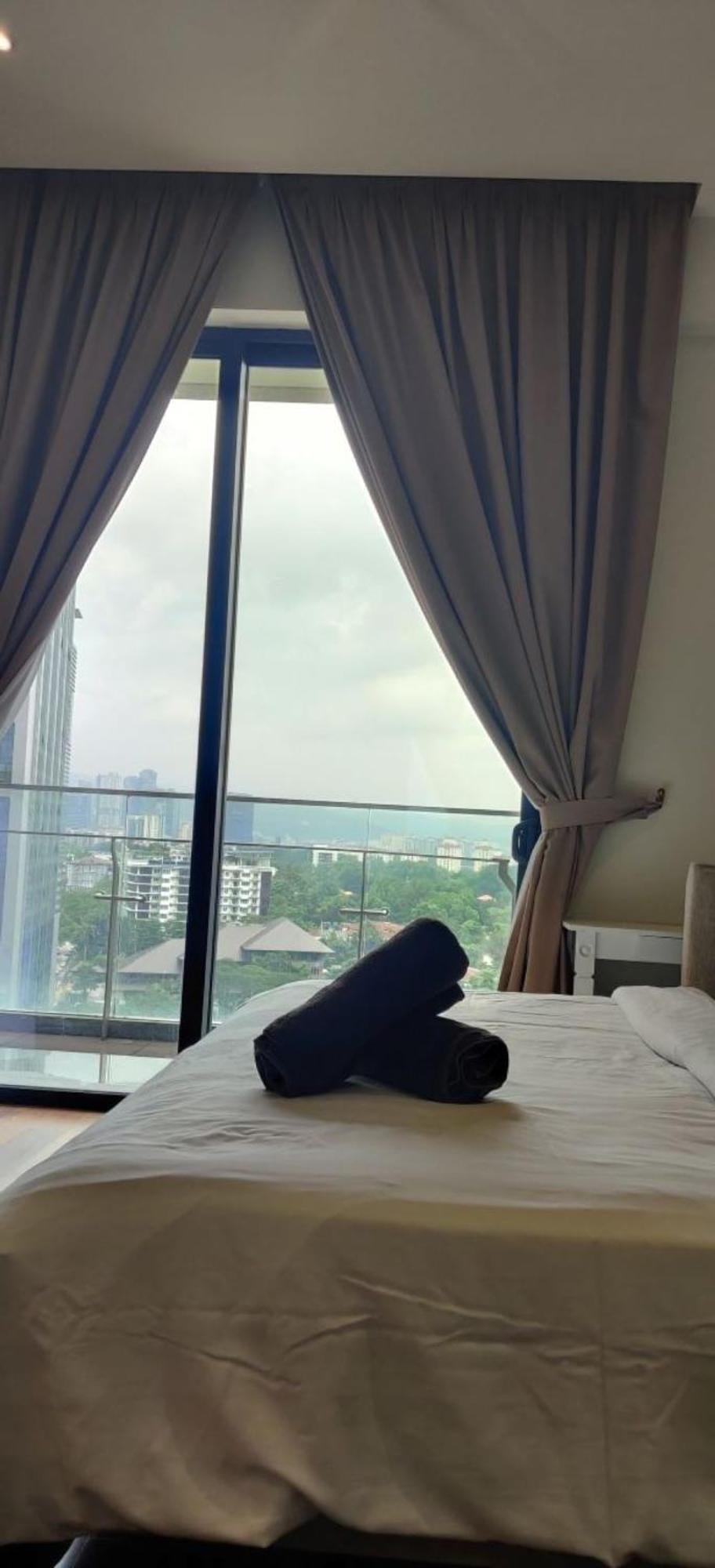 Crown Suites The Manor Klcc Kuala Lumpur City Center Ngoại thất bức ảnh